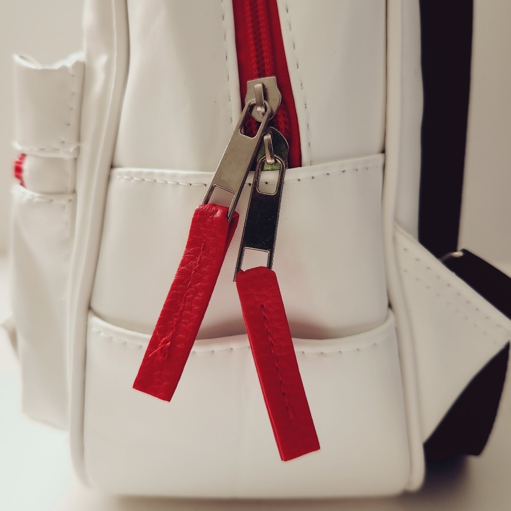 Hello Kitty Mini Backpack - Picture 7 of 14